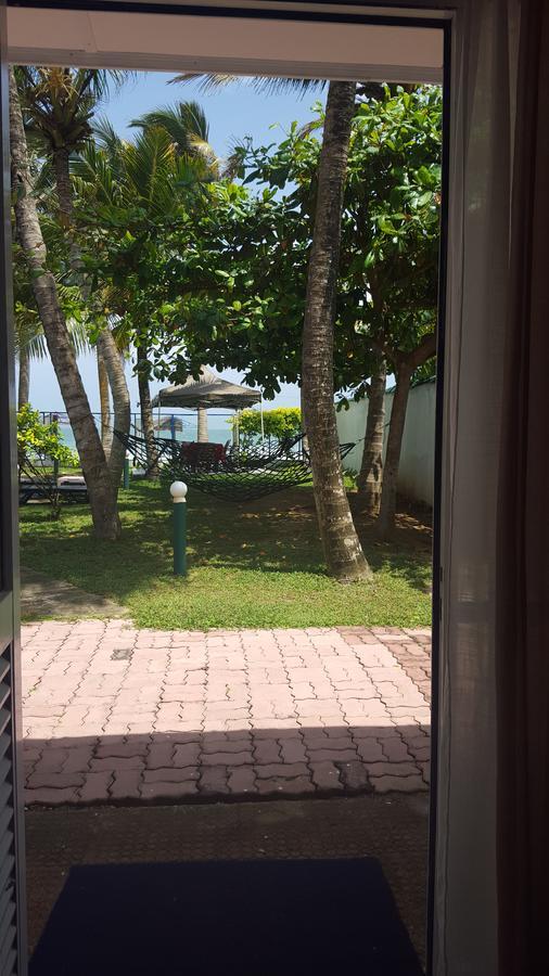 Edelweiss Resort Mirissa Buitenkant foto