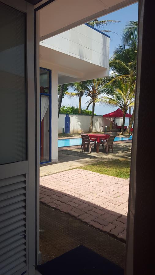 Edelweiss Resort Mirissa Buitenkant foto