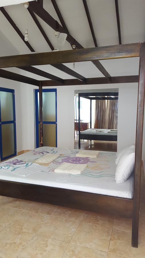 Edelweiss Resort Mirissa Buitenkant foto